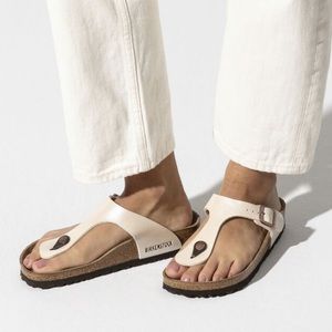 New in box Birkenstock Gizeh Pearl White sz 9